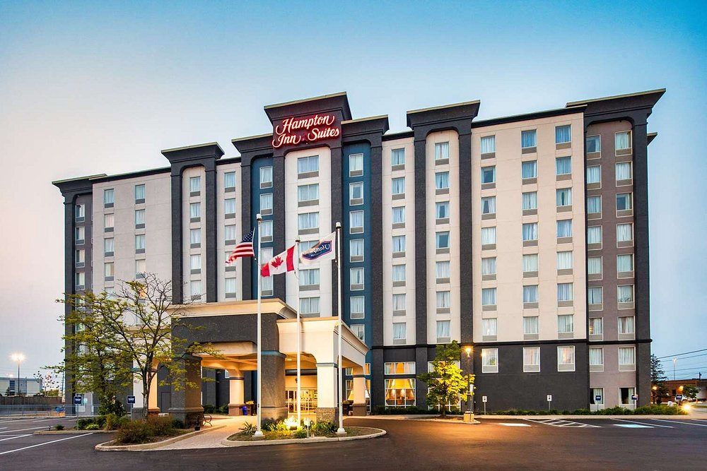 Hampton Inn & Suites